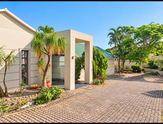 5 BEDROOM PROPERTY TO RENT IN UMHLANGA CENTRAL
